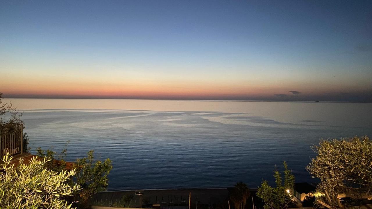Caia Appartamenti تروبيا المظهر الخارجي الصورة